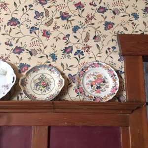 Dining Room Plates